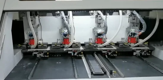 Machine de routage de forage de PCB CNC à quatre broches, offre spéciale